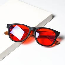 Загрузить изображение в средство просмотра галереи, Очки с защитой от синего света и красными линзами y2k необычные очки с замком синего света для женщин с защитой от зеленого света для хорошего сна