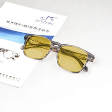 Загрузить изображение в средство просмотра галереи, Wooden sunglasses Men's glasses with diopters minus Polarized sunglasses for men polarizing glasses for driving a car