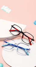 Carregar imagem no visualizador da galeria, Blue Light Blocking Glasses for Kids Square Shape Fashion Glasses Myopia Presbyopia Custom Prescription Glasses for Boy Gril
