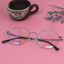 Загрузить изображение в средство просмотра галереи, Женские очки, титановая оправа для очков, прогрессивные очки с защитой от синего света, женские милые очки с астигматизмом
